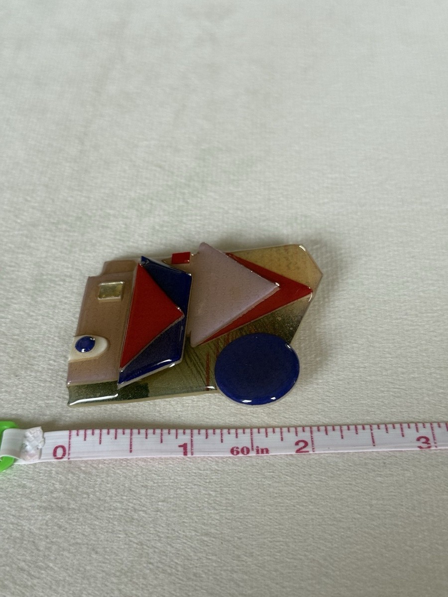 Vintage House Pins by LUCINDA 3D Pins Cute Houses Modern Home View 6