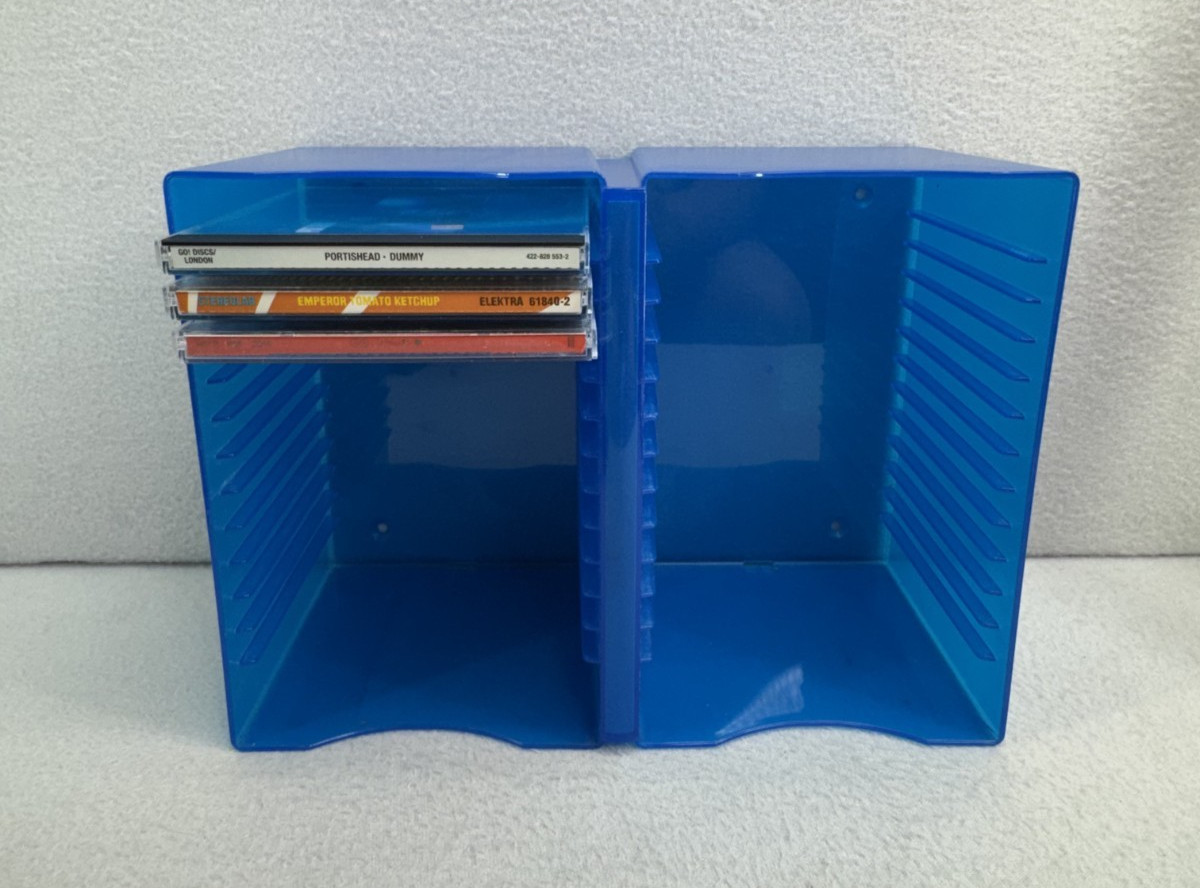 Vtg Blue 30 CD DVD Storage Disc Wall Mountable Holder Rack A