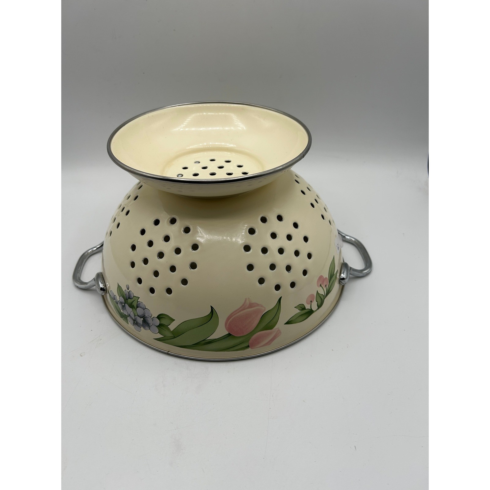 Enamel Colander Floral Tulips Vintage Cream Kitchen Strainer with Handles