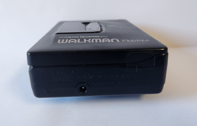 【美品】SONY スポーツウォークマン WM-FX30 Sony Radio Cassette Player Wm-fx30 Auto Reverse Walkman Fm/am for