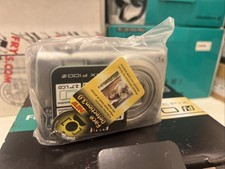 Brand New Factory Sealed FUJIFILM FinePix F100fd Digital Camera Hard To Find