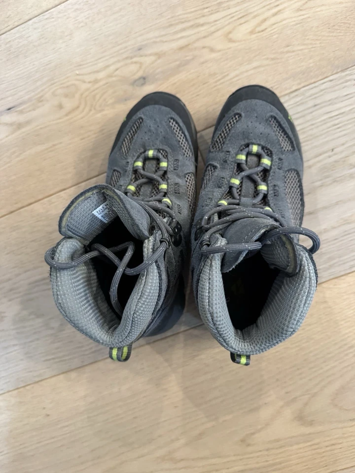 Vasque Niños Jóvenes Talla 2 Impermeables Botas de Senderismo Gris Gamuza Cuero Ultradry Foto 3 de 4