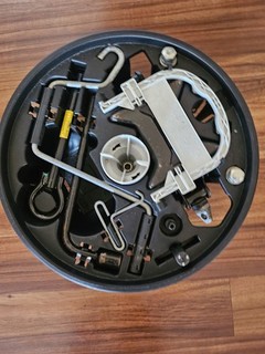 Renault Clio MK2 03 09 Jack Kit Herramientas Plus Soporte