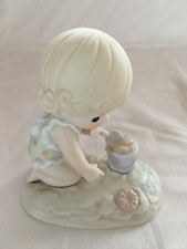1993 Precious Moments "His Little Treasure" PM931Figurine W/ Original Box