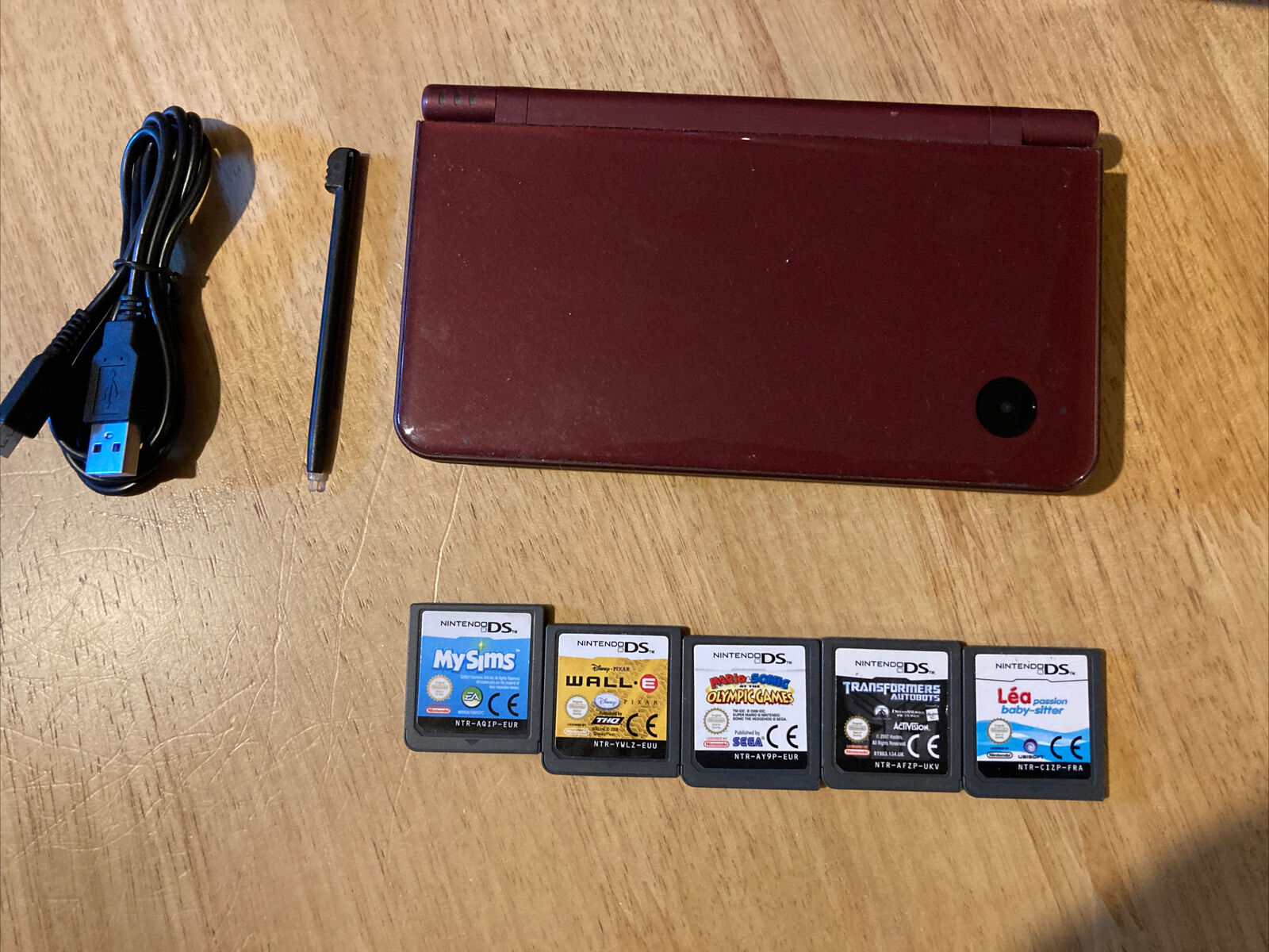 Best Buy: Nintendo Nintendo DSi XL (Burgundy) ITEM LOC CH