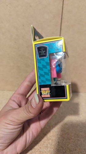 Sally Sewing -Blacklight - Funko Pop - Pocket Pop Keychain Nightmare Before Xmas - 第 3/6 張圖片