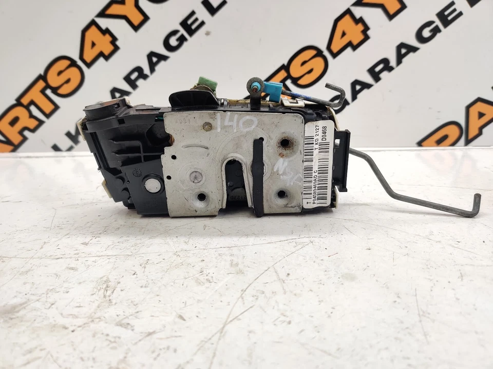 2009 DODGE NITRO 2.8 CRD LEFT FRONT DOOR LOCK LATCH 04589469AD - Image 4 of 4