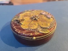 Vintage Enamel Trinket Box. 