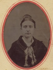 PORTRAIT OF YOUNG WOMAN W/ UNUSUAL HAIRPIN