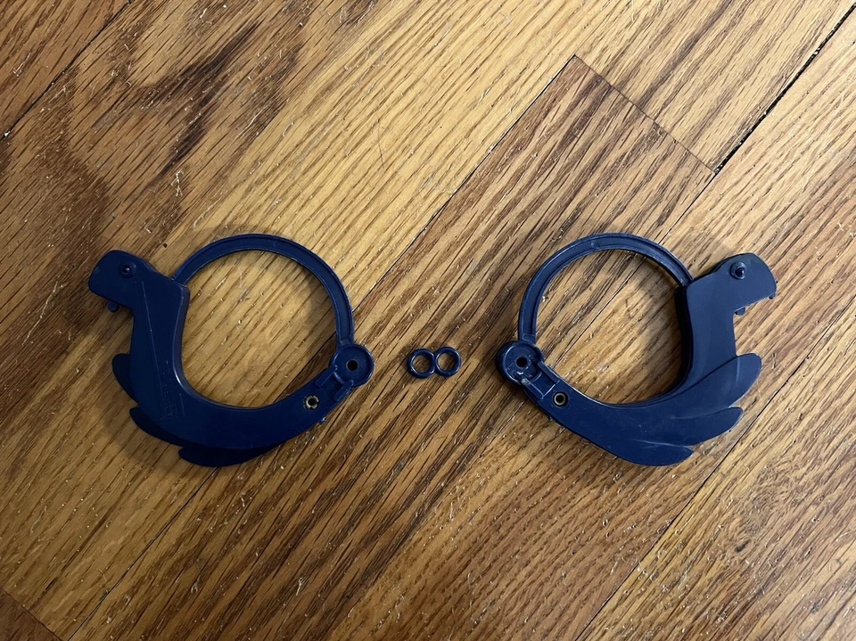 Vintage Very Rare 1977 Remco Toys Spider-Man Handcuffs 1 Of A Kind - Image 4 of 4