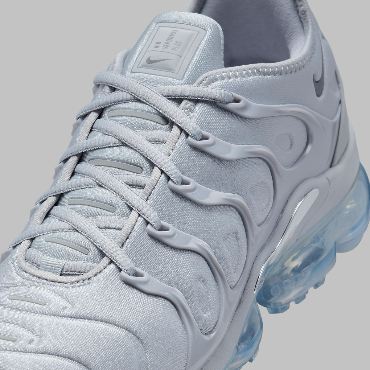 Nike Air Vapormax Plus Wolf Dark Grey Silver 924453-005 sz 8
