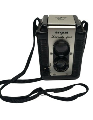 Vintage 1953 Argus Argoflex Seventy-Five 620 Film Camera/Leather Case-Untested