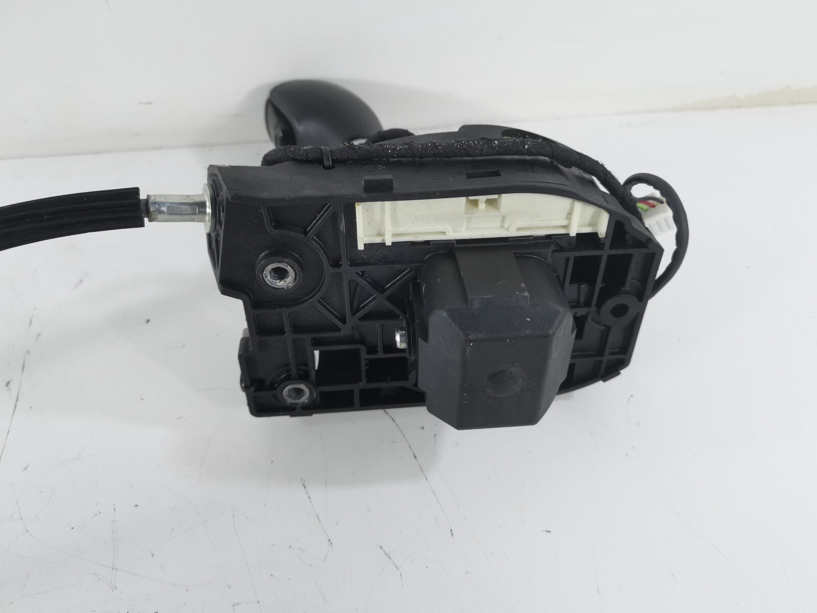14- Maserati Granturismo Transmission Shifter Gear Selector