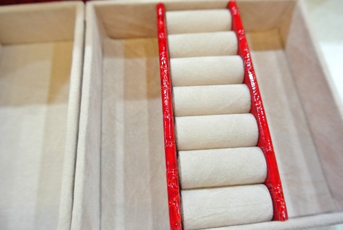 Jewellery Box Organiser PU Jewelry Storage Rings Necklace Earring Display Case - Picture 16 of 26