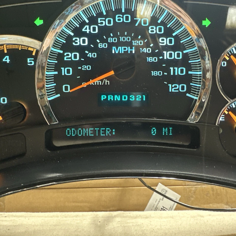 Cuadro de instrumentos Chevy/GMC Silverado Sierra LB7 LLY 2003-2005 Duramax 15224144 Foto 3 de 4