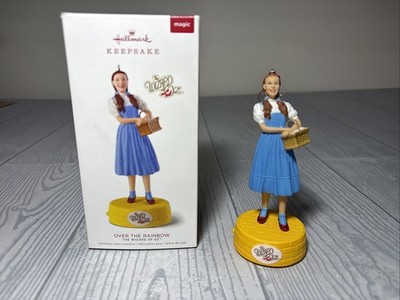Wizard of Oz Hallmark Dorothy Over the Rainbow Keepsake Ornament 2018 *WORKS
