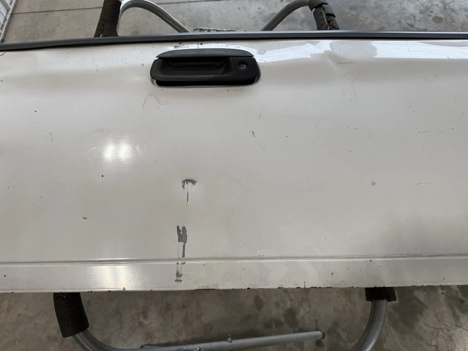 99-07 F250 F350 PUERTA TRASERA PORTÓN TRASERO MONTAJE DE FÁBRICA OEM Super Duty recogida local Foto 2 de 4