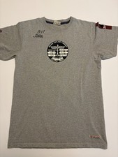 Red Canoe Boeing B-17 Flying Fortress T-Shirt Gray XL Made In USA Graphic Tee