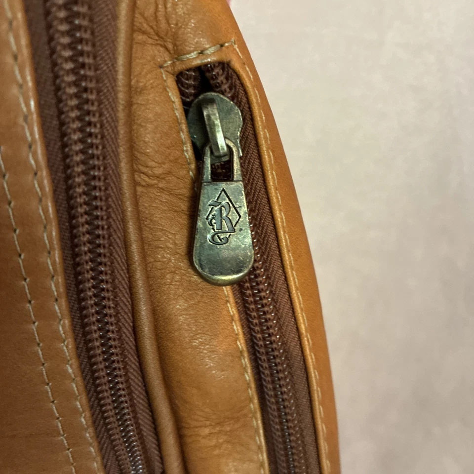 ROYCE NEW Tan 100% Leather Vaquetta Backpack Bag $500 Retail Made In Columbia - Image 3 of 4