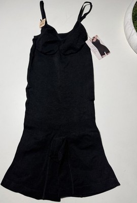 NWT. Comfort by Real Seamless Shaping Bodysuit - Black - Large
