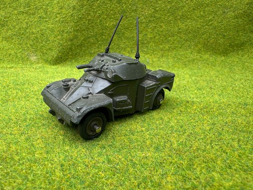 AML automitrailleuse Panhard