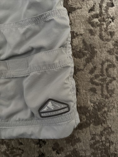 Abercrombie Kids Boys Swim Bathing Suit Shorts Gray Sz 17/18 Mesh Lining 5” - Picture 2 of 8