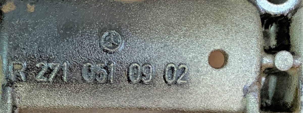 MERCEDES C CLASS W203 1.8 PETROL M271.946 ENGINE CAMSHAFT CARRIER 