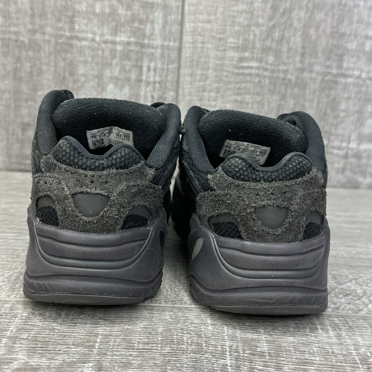 Adidas Yeezy Boost 700 v2 Vanta Infant/Toddler 7k FU6686 Kids Size