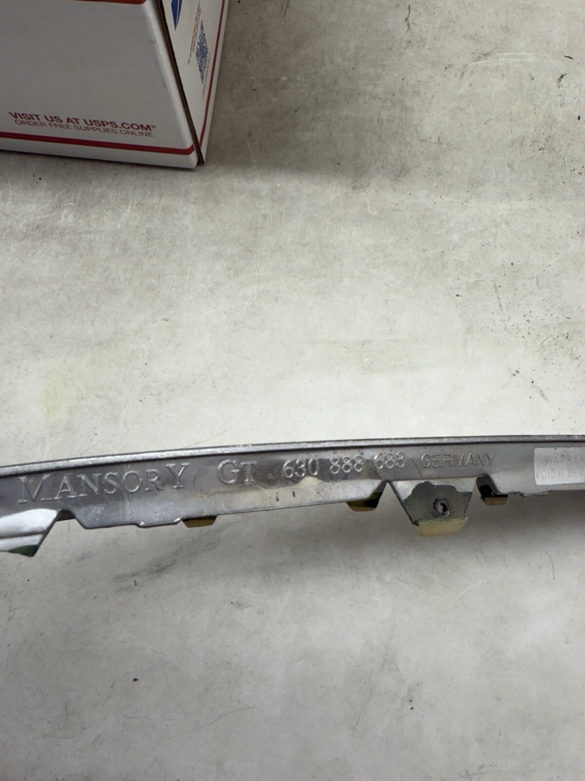 2004-2008 Bentley Continental GT & GTC Front Left Bumper Lower Grill OEM