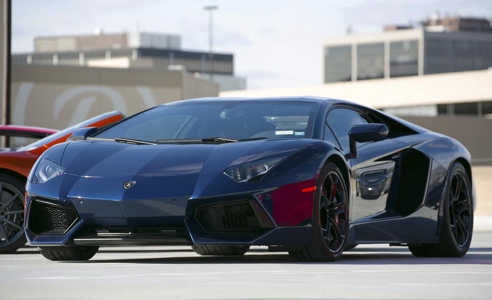 Lamborghini Race Car Racing Racer1 18 Modelo de metal construido a medida 12uRUs24Carousel BL Foto 2 de 4