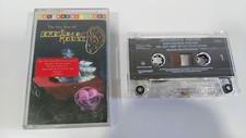 Crowded House The Very Best Cinta Tape Cassette Capitol 1996 Holland Edition Am