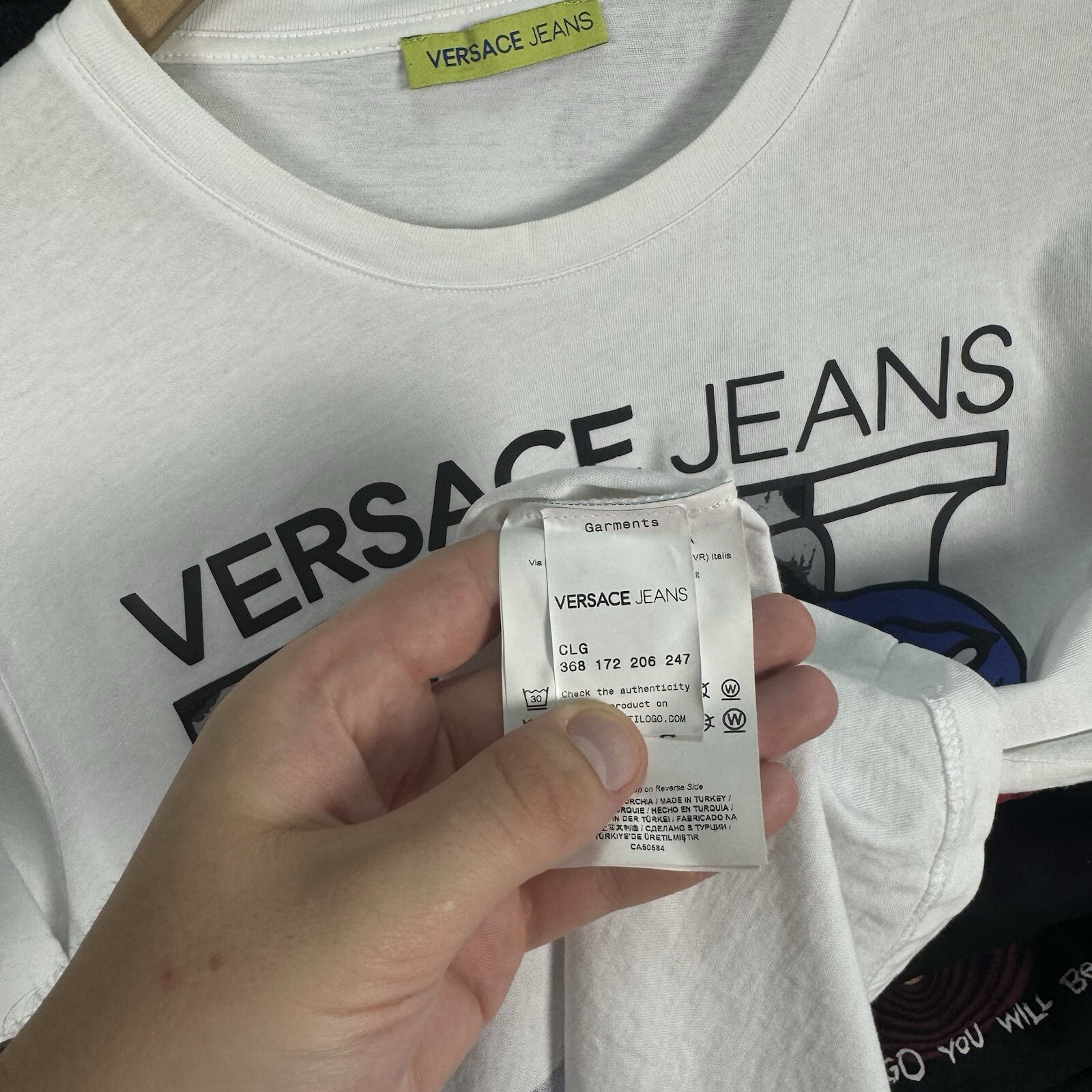 VERSACE JEANS TIGER VJ BIG LOGO COTTON WHITE T-SHIRT SIZE MEDIUM image 4