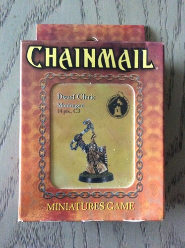 Dungeons & Dragons: Chainmail - Dwarf Cleric | Mordengard Miniatures Game