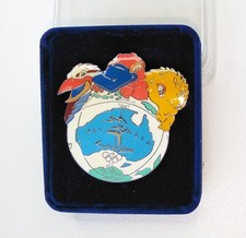 SALE! 2000 Sydney Olympic Games Oversize Map Mascots Atop the Globe Numbered Pin