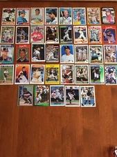 HALL OF FAMER CARLTON FISK BASEBALL CARD LOT - BOSTON RED SOX CHICAGO WHITE SOX