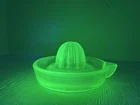 Vintage Federal Depression Vaseline Uranium Glass 5.25” Citrus Juicer Reamer EUC