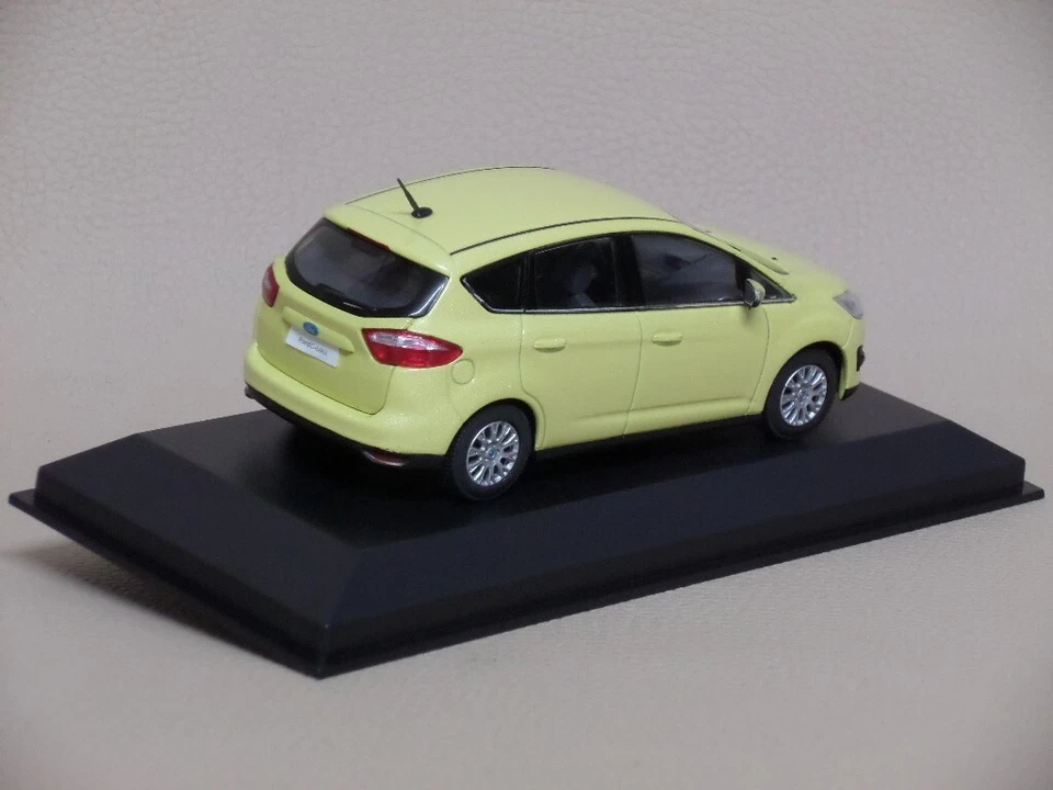 FORD C-MAX 2011 GiALLA YELLOW MET. MiNiCHAMPS 1/43 (NO IXO, NOREV, GREENLiGHT) - Immagine 2 di 3