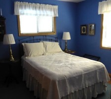 Ivory 14" Ruffled Bed Skirt/Dust Ruffle and 2 Pillow Shams