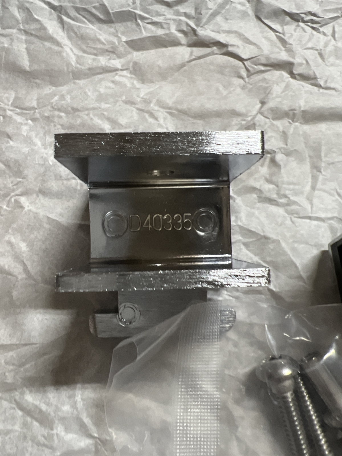 Asi Global Partitions 40-8571005 3-1/4" X 3-1/4" Inswing Slide Latch Door