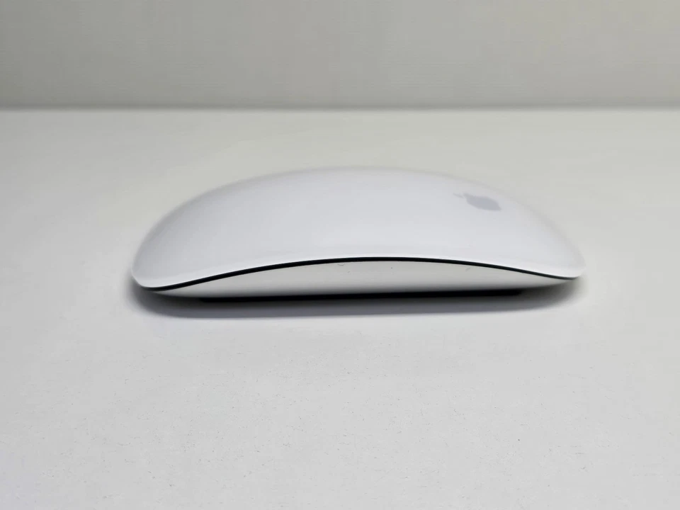 Apple A1296 Magic Mouse - Weiß (1. Generation), gebraucht, geprüft ⚡BLITZBEREIT⚡ - Bild 4 von 4