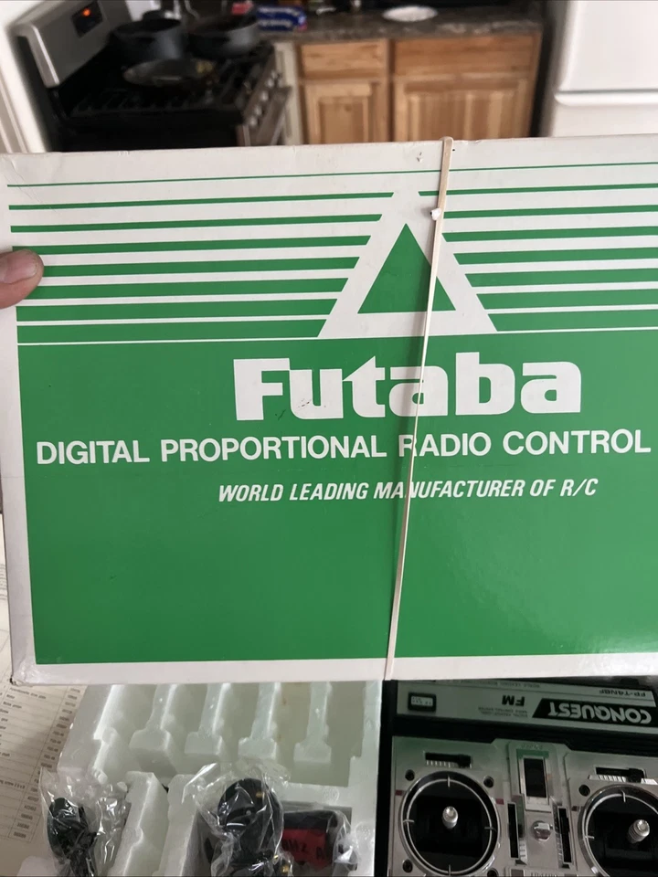 FUTABA CONQUEST FP-T6NFK RADIO CONTROL SYSTEM TRANSMITTER REMOTE  Not Tested - Image 3 of 4