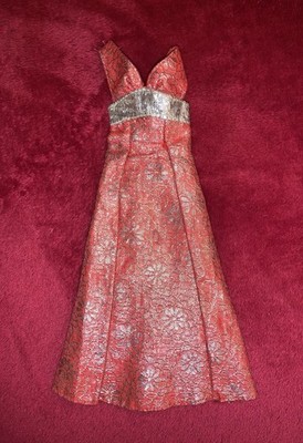 VTG. BARBIE SUPERSTAR ERA BROCADE DRESS GET UPS & GO #9740 EUROPEAN 1970s - NICE