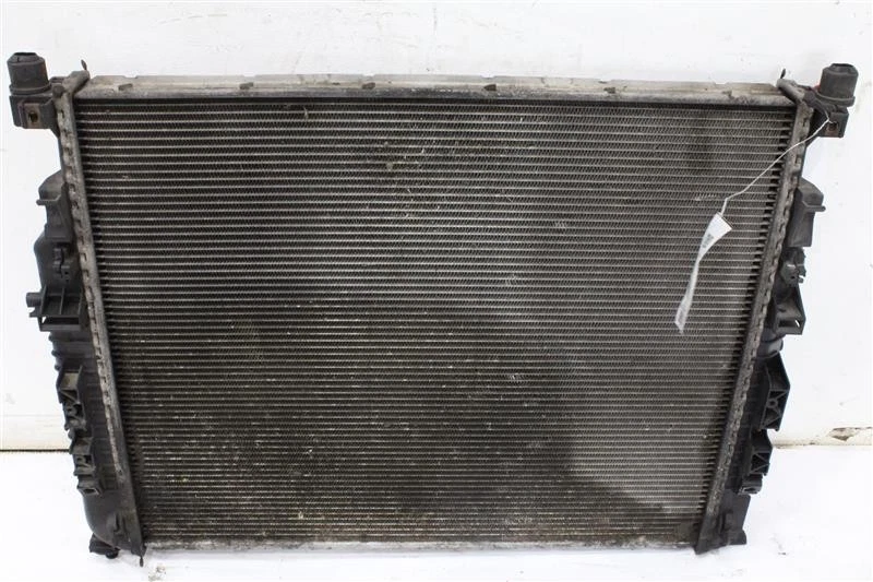 Used Radiator fits: 2009 Mercedes-benz Mercedes ml-class 164 Type ML350 thru 2/1 Foto 2 de 4