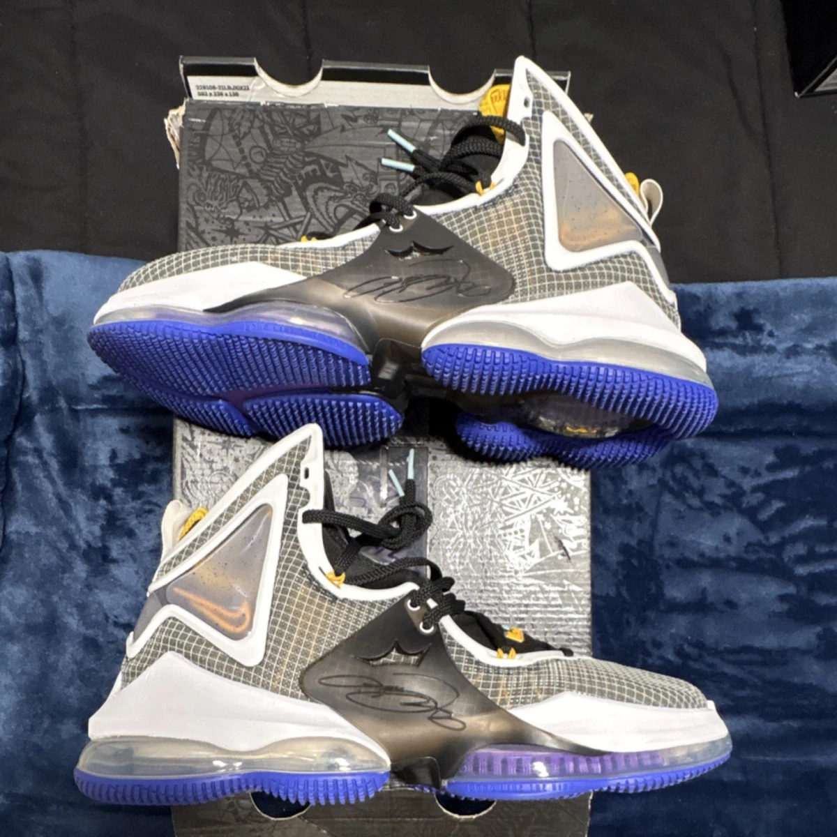 NIKE LEBRON 19 Graduate Rare Size 15 Athletic Shoes 2022 Nike LeBron 19 Graduate | eBay main image 3