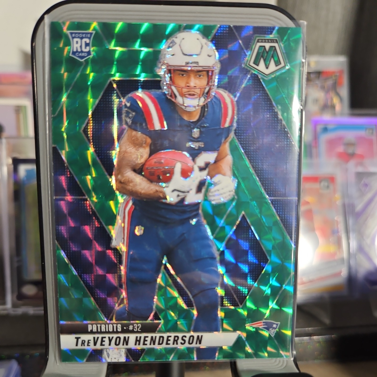 2025 Panini Mosaic - Rookies TreVeyon Henderson #325 Green Mosaic Prizm (RC)