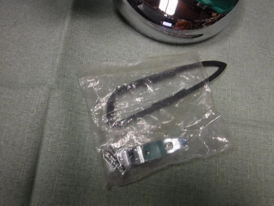 Espejo retrovisor remoto Pontiac Firebird LH 1967 nuevo Repo Foto 3 de 4