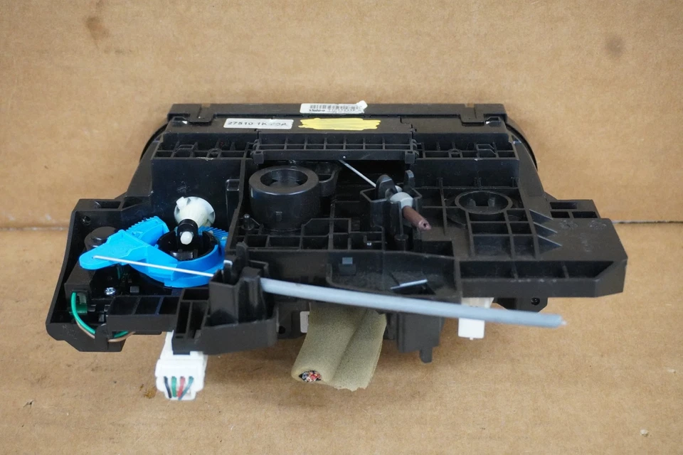 11 12 13 14 15 16 17 Nissan Juke AC Calor Temperatura Climatizador 275101KM0A Foto 2 de 4