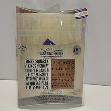 Brand New Tim Holtz Alterations Texture Fades Embossing Folders 657948