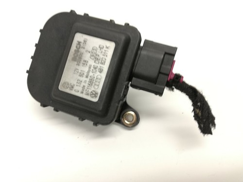 Audi A6 4B 2,5 TDI  -  Stellmotor Heizung Klima  4B1820511K   (06)