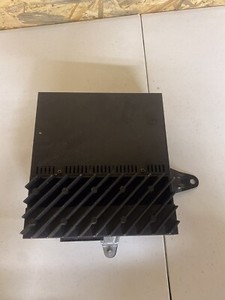 BMW X3 E83 RADIO STEREO VERSTÄRKER MODUL UNIT 532230804 2004-2010